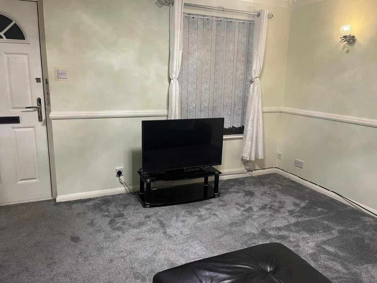 London 1 Bed Cosy House Διαμέρισμα Norwood Εξωτερικό φωτογραφία